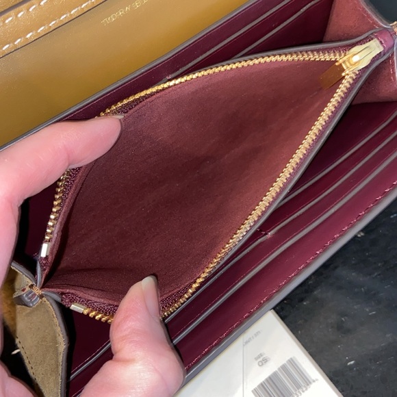 Tory Burch T Monogram Jacquard Wallet Crossbody Clutch Fanny Pack Hazelnut EUC - Picture 11 of 15